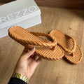 Chinelo De Dedo Arrezzo Z190040001
