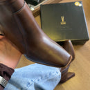 Bota Vizzano Detalhe Dourado Bico Fino 3111.101