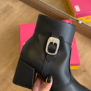 Bota Moleca Bico Quadrado Detalhe Fivela 5352.101