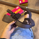 Sandália Moleca Calce Fácil Velcro 5503.124