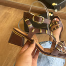 Sandália Vizzano Salto Bloco Detalhes Dourado 6428.159