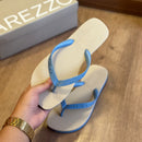 Chinelo de Dedo Arezzo Bicolor Roma Basics Z190350006